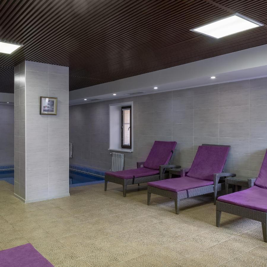 Park House Hotel Barmashino Exterior photo