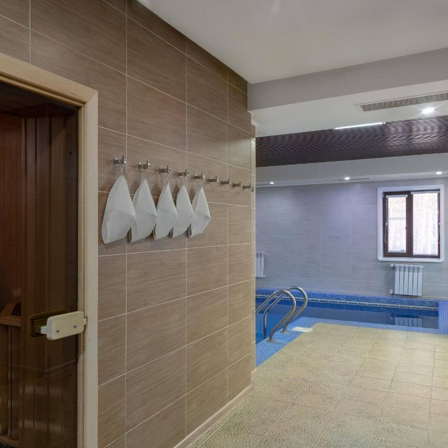 Park House Hotel Barmashino Exterior photo